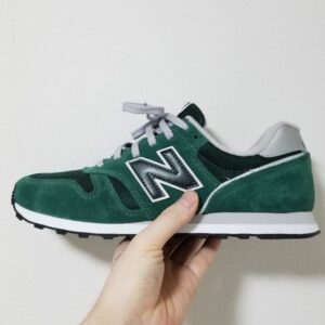 ニューバランス373