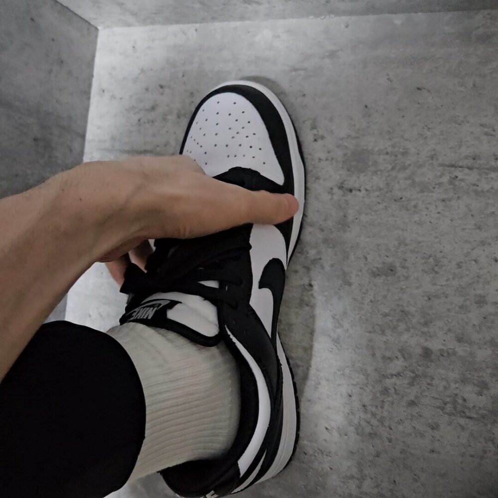 人気★Nike ナイキ ダンク LOW★スニーカー 定番 快適な履き心地 レビュー】ナイキ「ダンク」のサイズ感や履き心地を解説しなぜ